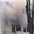 VIDEO: Zaplila se klima u stanu u Beogradu, nema povređenih