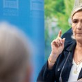 Marin le Pen: Sarađivaću sa novim francuskim premijerom Mišelom Barnijeom