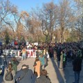 „Put ka slobodi je moguć“ – novi protest u Nišu, studenti i građani tražili smenu većnice za kulturu