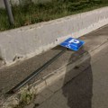 Zbog čega Kragujevčani parkiraju auto na parking mesto za osoba sa invaliditetom?