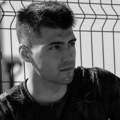 Ovo je stradali motociklista Marko iz Topole: Život izgubio u nezgodi, društvene mreže preplavljene objavama