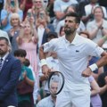 Kome se ne dopada kako Novak "pumpa": Na Areni muk, na nacionalnoj frekvenciji - prozivke