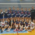 Иако су наше одбојкашице поражене, одиграле су добро! Тек ће бити победа, само напред!