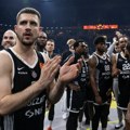 Oglasio se Partizan pred derbi - rasprodato! FOTO