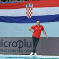 "Ponosan sam što sam Hrvat, ali ne mogu da mrzim nekoga jer je Srbin." Došao u Zvezdu, pa uzeo pušku u ruke i vratio se u…