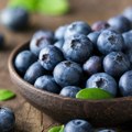 Borovnica i ove godine u otkupu skuplja od maline