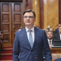 Propevao i Milenko Jovanov: "Rado, lepa Rado" iz šatorskog karavana SNS VIDEO