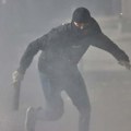 Ponovo sukobi demonstranata sa policijom u Tirani, traži se ostavka Rame