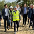 Fantastična vest za žitelje čačanskih sela Most preko Zapadne Morave biće završen do decembra - četiri meseca pre roka…