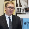 Vučić: "Novosti" baštine i čuvaju ćirilicu i donose proverene informacije