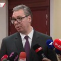 "Nisam zainteresovan za preporuku evropskog parlamenta" Vučić iz Skoplja: Mnogo sam se nasekirao... (video)