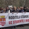 Roditelji podržavaju nastavnike u obustavi, dok se deo njih vraća na nastavu; Ministarstvo prosvete navodi da se nastava…