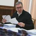 Vučić iz dalekog Majamija izbrojao „u glavu“ učesnike današnjeg protesta protiv njegovog režima: Koji broj je…