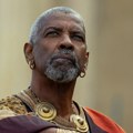 Denzel Vošington ne želi da bude definisan kao "holivudski glumac": "Ja sam u pozorištu naučio da glumim"