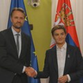 Šef Misije EU predao Ani Brnabić izveštaj EK: "Posvećenost Srbije mora da se potvrdi i rečima i delima"