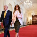 Njujork tajms: Prihodi Melanije Tramp i Džej Di Vensa značajno porasli u 2025. godini
