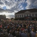 Orbanove pristalice protestovale u Budimpešti protiv smene predsednika Tamaša Suljoka
