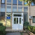Crveni Krst izdvaja po 10.000 dinara za samohrane roditelje: Zahtevi do kraja septembra