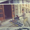 Više od 140 rampi za osobe sa invaliditetom postavljeno u Srbiji: Da li je to dovoljno?