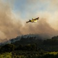 Lokalizovan požar u Splitu, gorela baraka između ambulante i crkve