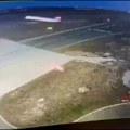 VIDEO Pogledajte trenutak uzletanja oštećenog aviona sa beogradskog aerodroma: „Ovi su imali sreće da nisu završili na…
