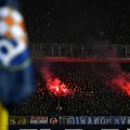 Hajduk kiksnuo, Dinamo preokretom smanjio zaostatak