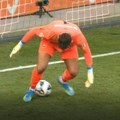 (VIDEO) Golmane, gde je lopta? Tragikomičan gol u Austriji