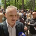 Konstitutivna sednica Skupštine opštine u Aranđelovcu: Okupili se građani, ali i pristalice SNS