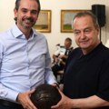 Dačić na svečanoj večeri sa generalnim sekretarom Interpola Valdesijem Urkizom: "Dobro došli u Srbiju"