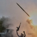 Britanski premijer: Pomoći ćemo Ukrajini da napravi rakete dugog dometa