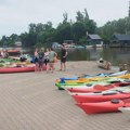 EVO KAKO IZGLEDA REGATA KOD PANČEVA IZ DRONA: Učestvovalo 200 kajakaša i kanuista (FOTO, VIDEO)