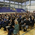 Veteran primio spomenicu pa raširio transparent „Kosmet je Srbija, Vučić je izdajnik“