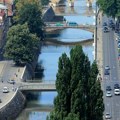 Pronađena tela žene I deteta: Izvučena iz reke Miljacke u Sarajevu