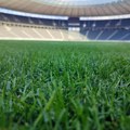 Dvojica fudbalera iz Premijer lige uhapšena zbog silovanja: Policija upala na stadion, klub se oglasio