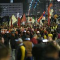 Arhiv javnih skupova objavio koliko je ljudi juče bilo na protestu na Trgu republike FOTO