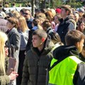 Prosvetni radnici i studenti protestovali ispred Ministarstva prosvete, šetaju do RTS-a i sindikata