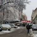 Novosadska inspekcija kontroliše čišćenje snega ispred objekata, propisane visoke kazne
