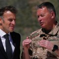 Makron: Francuska osuđuje udar Orešnikom i napad na Kijev