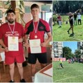 Na terenu FK „Kabel“ osobe sa invaliditetom odmerile snage u atletici i bacanju kugle, diska i koplja: Evo ko je bio najbolji!…