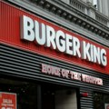 Američki sud naložio Burger Kingu da objasni "optičku varku" potrošačima: Na slici veliki, kad ga kupiš mali