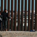 Teksas nastavlja da gradi barijeru na granici sa Meksikom