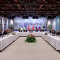 Istanbul, dan drugi – u toku sastanak delegacija Ukrajine, SAD i Turske