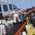 Čamac s migrantima udario u brod turske obalske straže, pet osoba poginulo