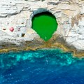 Srbi masovno idu na Tasos, a ne znaju da se na njemu krije nestvarni prirodni bazen: Zovu ga "Venerina suza", a voda izgleda…