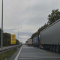 AMSS: Kamioni na Horgošu čekaju 10 sati