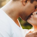 Budite boginja ljubljenja: Evo kako da ga izludite poljupcima