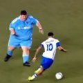 Nejmar zaigrao fudbal sa poznatim debeljucom: Težak je 280 kilograma, a sada je "slomio" internet