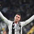 Kraj: Direktor Juventusa rekao šta će biti sa Vlahovićem!