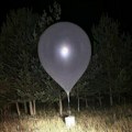 Ogromni baloni blokirali aerodrome u Litvaniji Veći su od čoveka, a nose ovo nedozvoljeno sredstvo! Uzbuna u Evropi, slično…