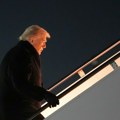 Drama na nebu! Trampov avion krenuo za Davos - pa se vratio za Ameriku, evo šta se desilo: Oglasio se lider SAD